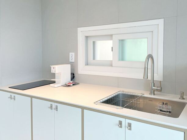 Imagen de la habitación del Hotel Namhae Badangdurum. Foto 37