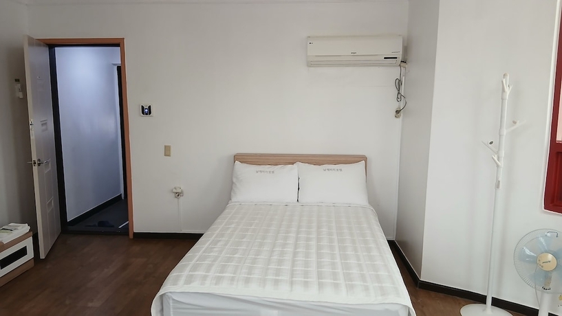 Imagen de la habitación del Hotel Namhae Beach. Foto 6