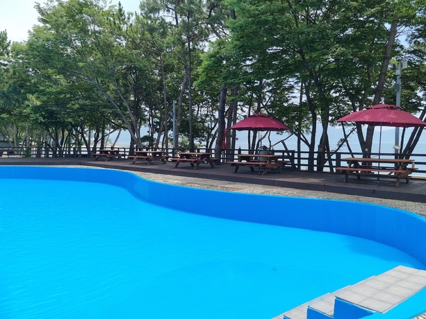 Imagen de la piscina del Hotel Namhae Beach. Foto 15