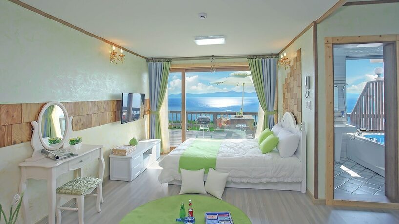 Imagen de la habitación del Hotel Namhae Bel Vienne. Foto 14