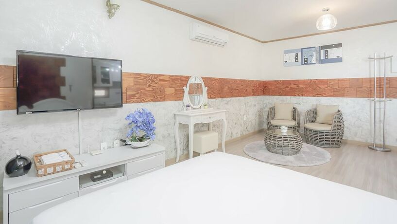 Imagen de la habitación del Hotel Namhae Bel Vienne. Foto 17