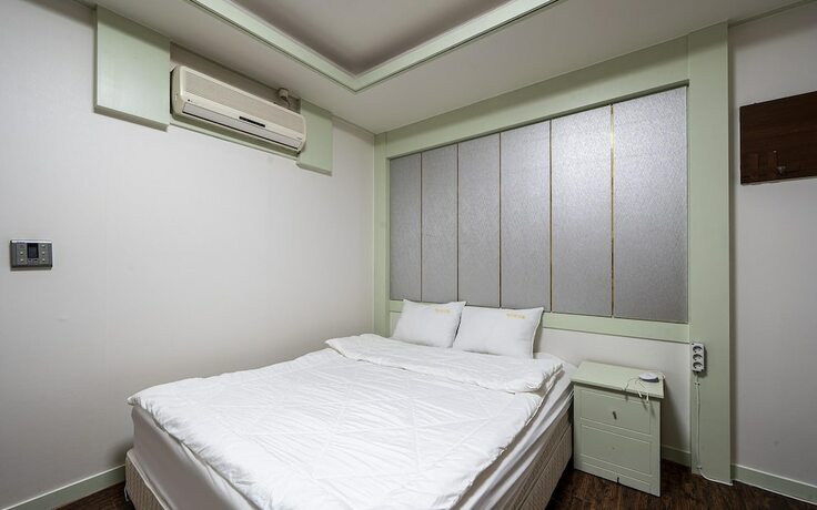Imagen de la habitación del Hotel Namhae Best. Foto 17
