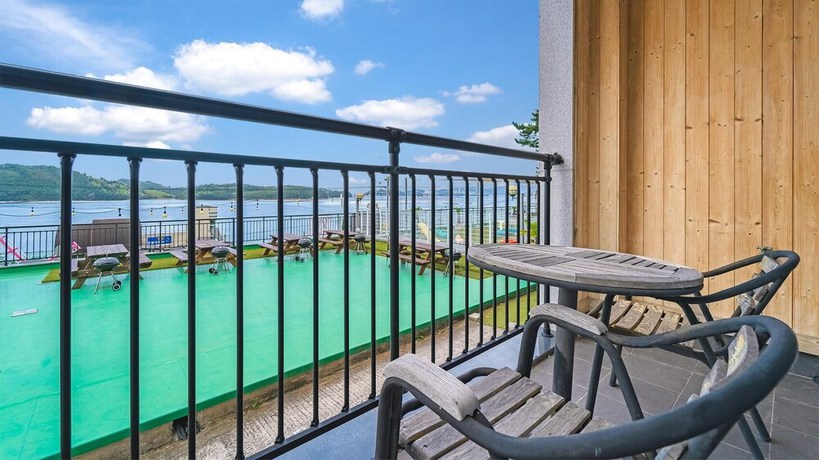 Imagen de la habitación del Hotel Namhae Bomyeoleumgaeulgyeoul Pensyeon. Foto 2