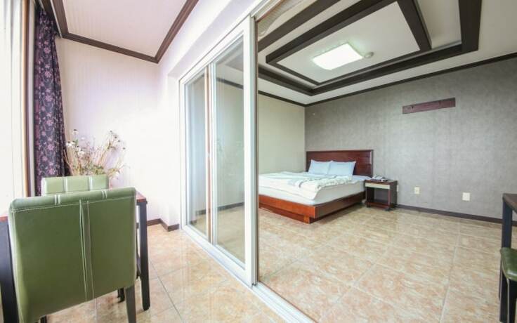 Imagen general del Hotel Namhae Castle. Foto 7