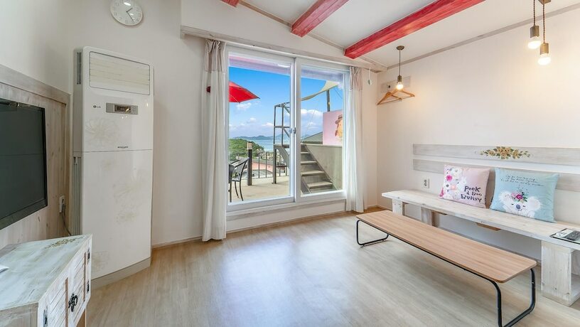 Imagen de la habitación del Hotel Namhae Dalbit 2gram. Foto 20