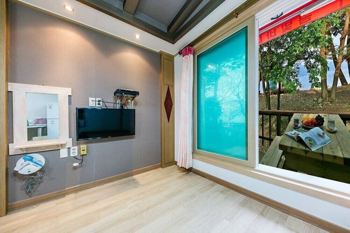 Imagen de la habitación del Hotel Namhae Dream Pension. Foto 4