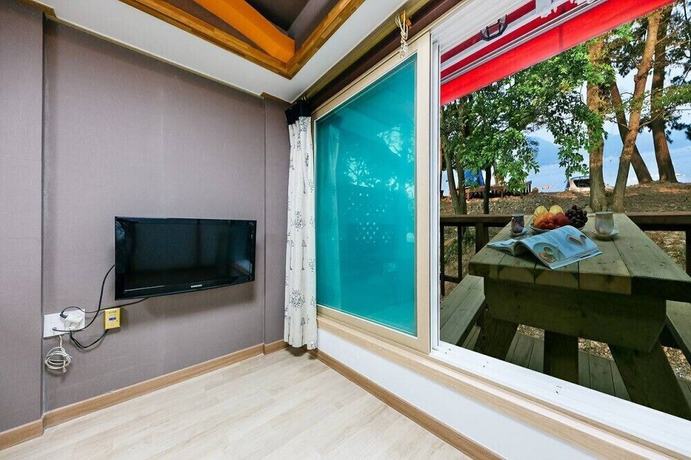 Imagen de la habitación del Hotel Namhae Dream Pension. Foto 18