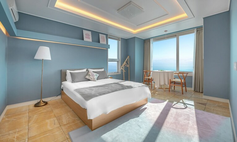 Imagen de la habitación del Hotel Namhae Grand Ocean. Foto 2