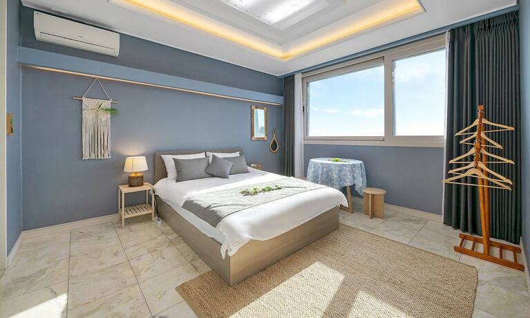 Imagen de la habitación del Hotel Namhae Grand Ocean. Foto 17