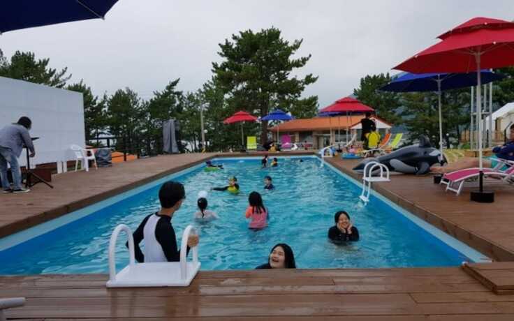 Imagen general del Hotel Namhae Healing Island Glamping. Foto 7