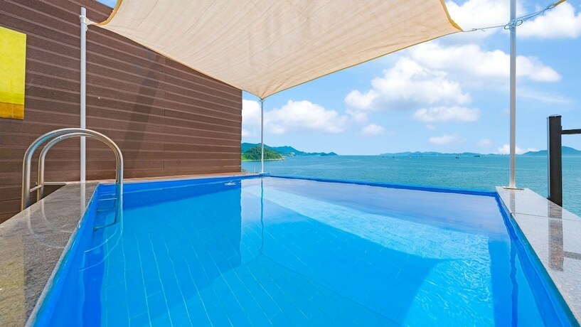 Imagen de la habitación del Hotel Namhae Himom kis spa Pension Black. Foto 16