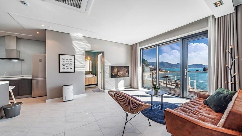 Imagen de la habitación del Hotel Namhae Lounge 32 Resort A. Foto 22