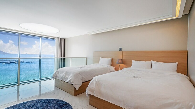 Imagen de la habitación del Hotel Namhae Lounge 32 Resort A. Foto 27