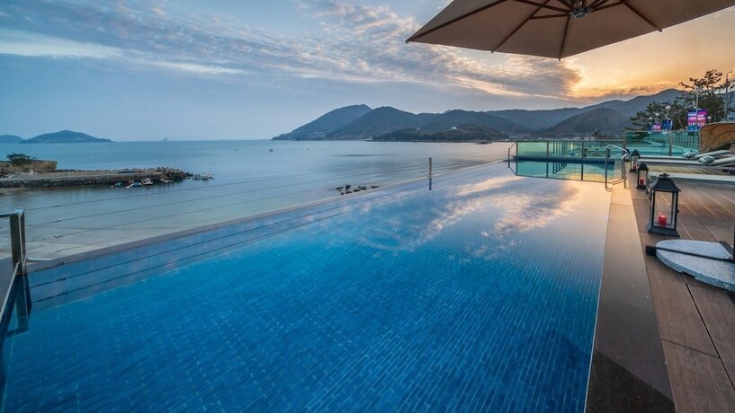 Imagen general del Hotel Namhae Lounge 32 Resort B. Foto 3