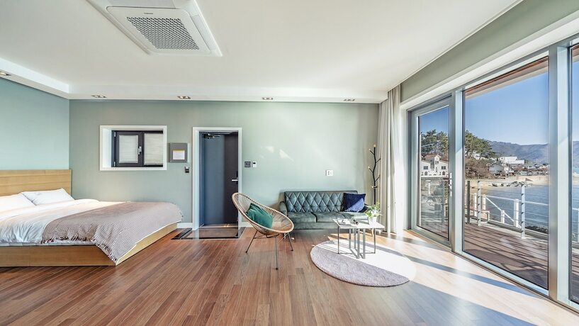 Imagen general del Hotel Namhae Lounge 32 Resort C. Foto 3