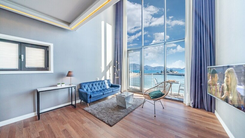 Imagen de la habitación del Hotel Namhae Lounge 32 Resort C. Foto 21