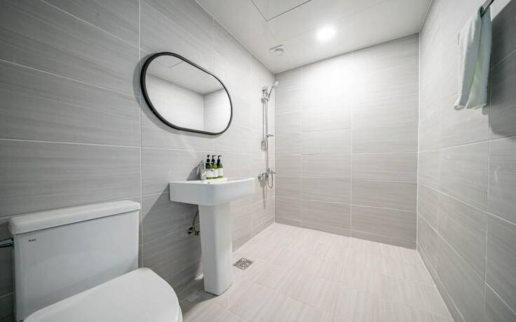 Imagen general del Hotel Namhae Manhattan. Foto 8