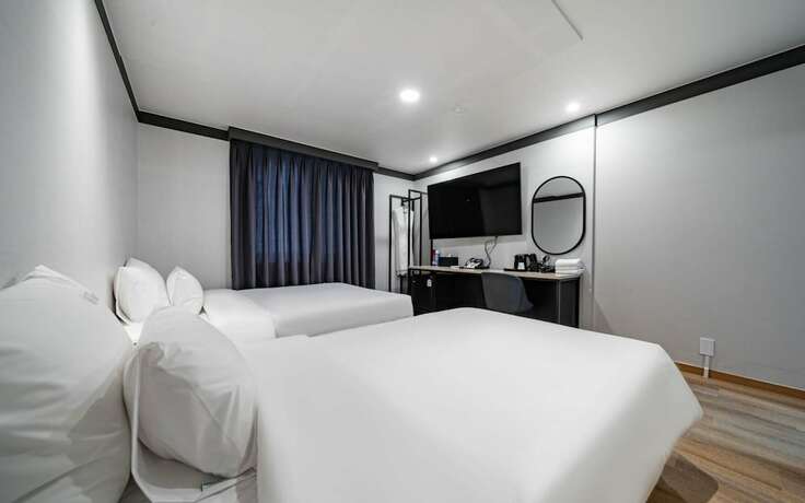 Imagen general del Hotel Namhae Manhattan. Foto 13