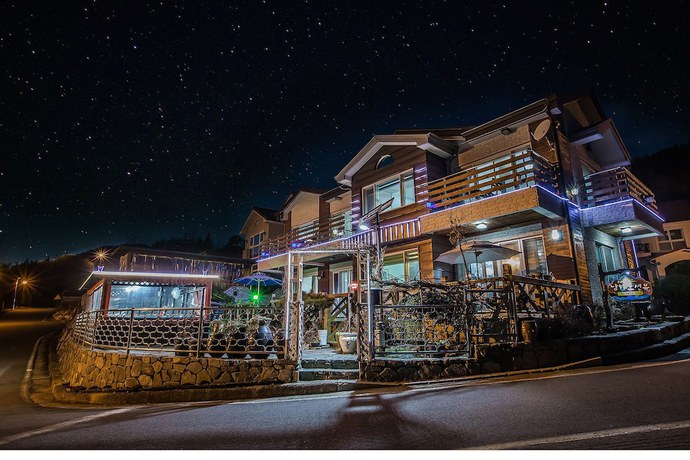 Imagen general del Hotel Namhae Oceanview Pension. Foto 1