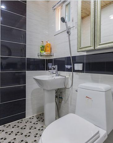 Imagen de la habitación del Hotel Namhae Oceanview Pension. Foto 10