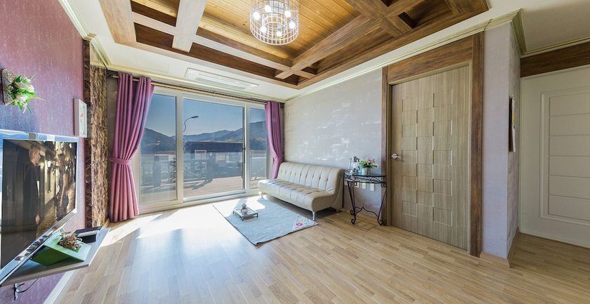 Imagen de la habitación del Hotel Namhae Oceanview Pension. Foto 14