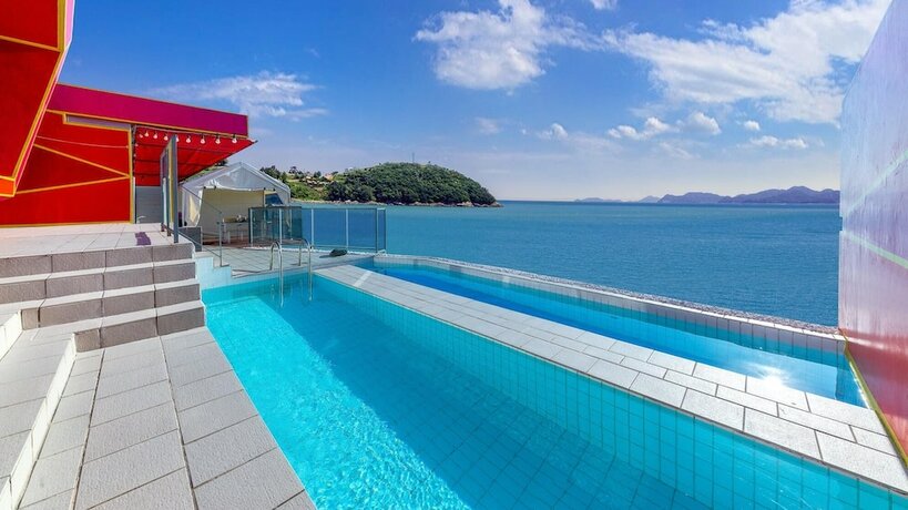 Imagen general del Hotel Namhae Pumda Pool Villa Pension. Foto 3
