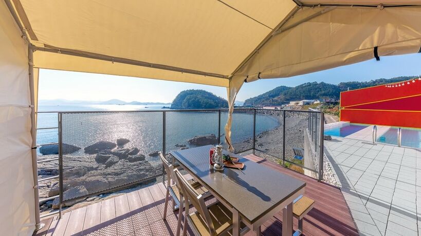 Imagen general del Hotel Namhae Pumda Pool Villa Pension. Foto 8