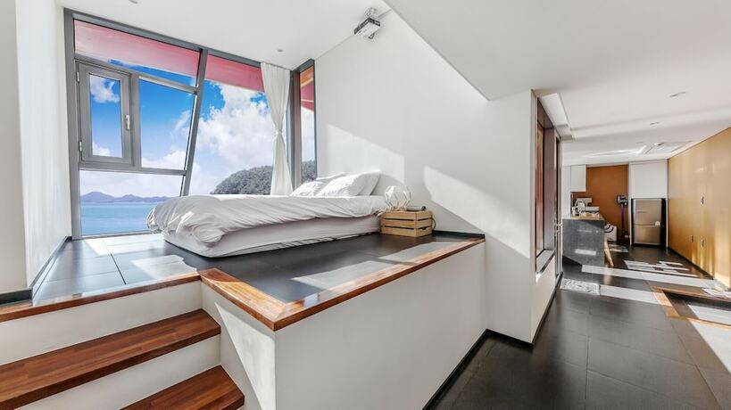 Imagen general del Hotel Namhae Pumda Pool Villa Pension. Foto 10