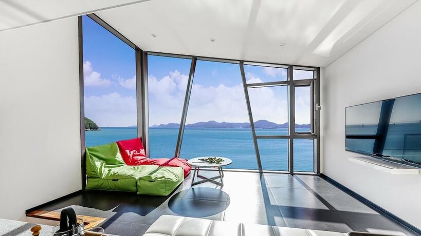 Imagen de la habitación del Hotel Namhae Pumda Pool Villa Pension. Foto 16