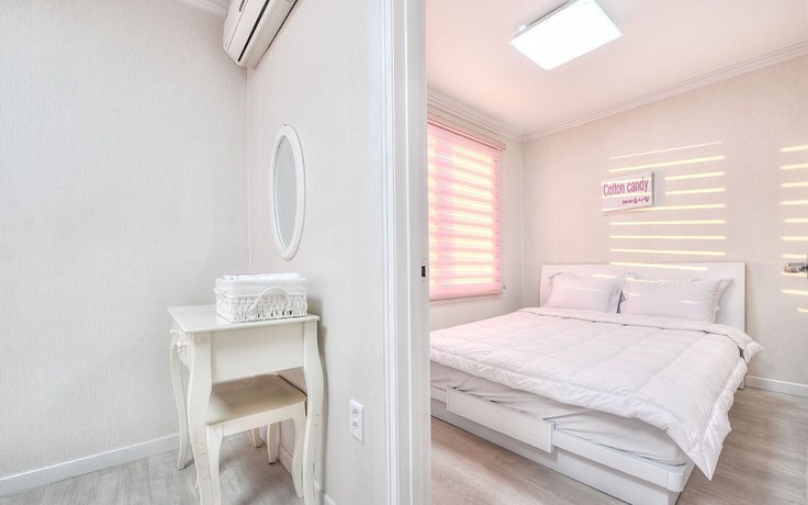 Imagen de la habitación del Hotel Namhae Somsatang Pension. Foto 5