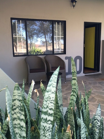 Imagen de la habitación del Hotel Namib Desert Lodge. Foto 12
