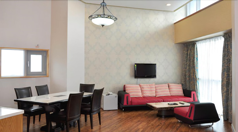 Imagen de la habitación del Hotel Namiltte Resort. Foto 12