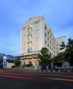 Imagen del bar/restaurante del Hotel Namira Syariah. Foto 4