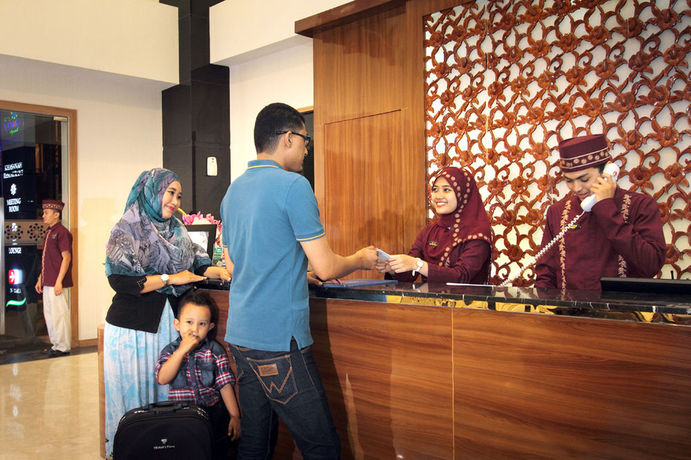 Imagen del bar/restaurante del Hotel Namira Syariah. Foto 5