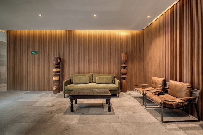 Imagen de los interiores del Hotel Nam&oacute;ra by Lumina. Foto 16