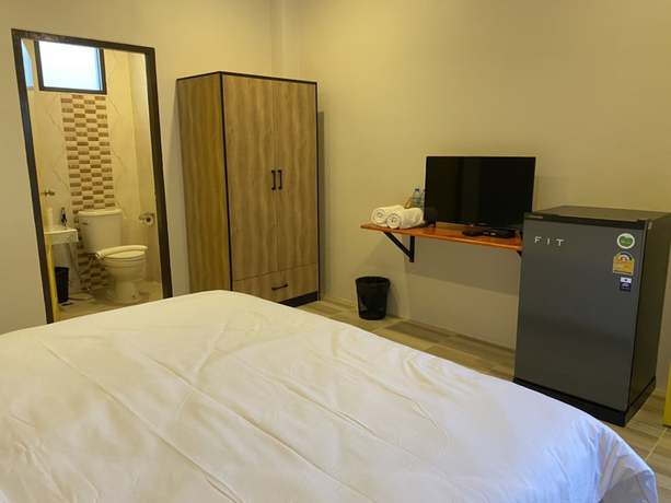 Imagen de la habitación del Hotel N&N HOUSE Laem Hin by ZUZU. Foto 8