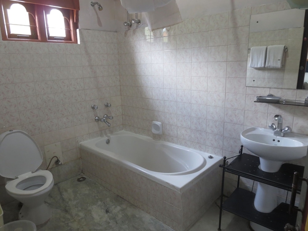 Imagen de los interiores del Hotel Namsay Chholing Resort. Foto 16