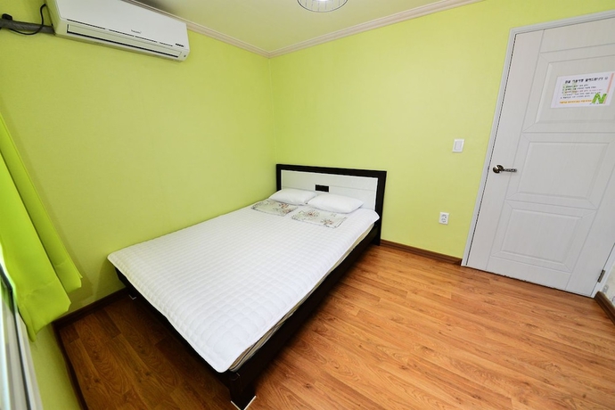 Imagen de la habitación del Hotel Namu Guesthouse - Hostel. Foto 4