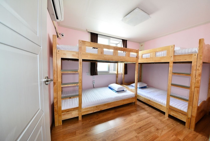 Imagen de la habitación del Hotel Namu Guesthouse - Hostel. Foto 7