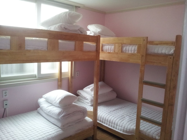 Imagen de la habitación del Hotel Namu Guesthouse - Hostel. Foto 9