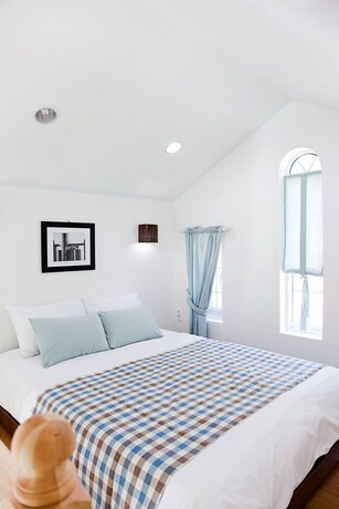 Imagen de la habitación del Hotel Namubyeol. Foto 36