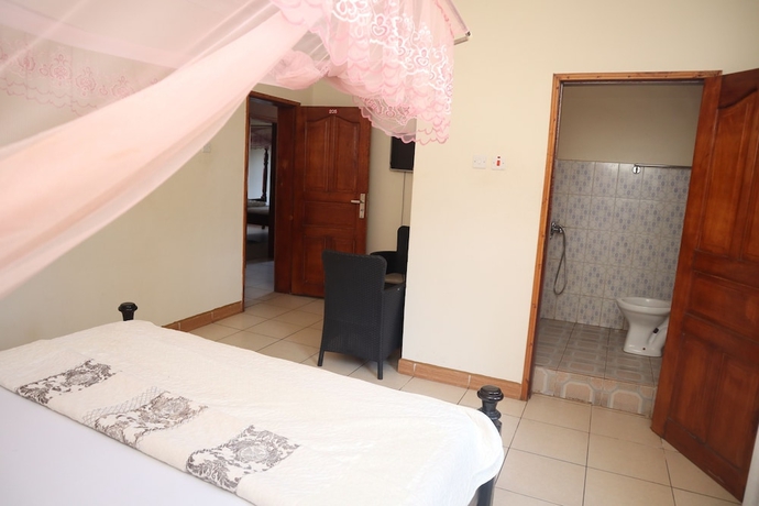 Imagen de la habitación del Hotel Namulanda Motel. Foto 9