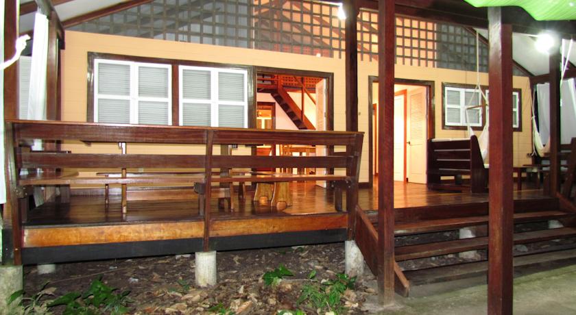 Imagen de los interiores del Hotel Namuwoki. Foto 9