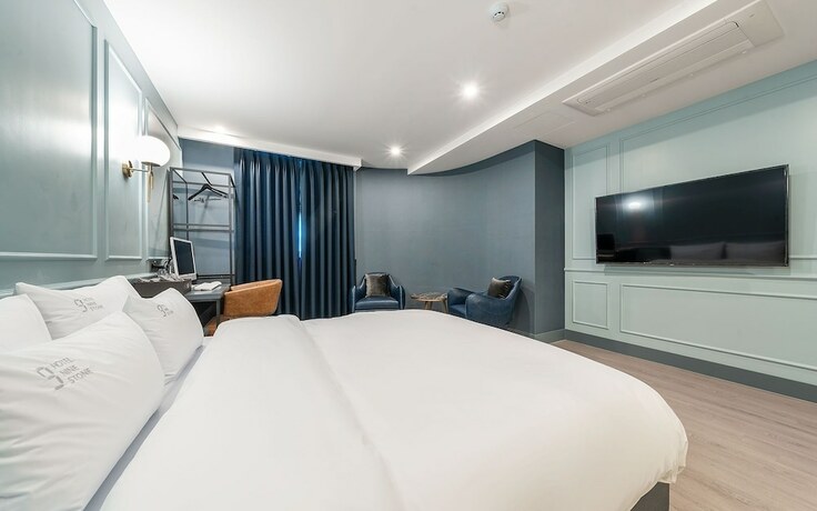 Imagen de la habitación del Hotel Namyangju Ninestone. Foto 17