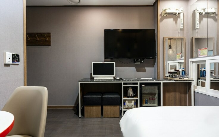 Imagen general del Hotel Namyangju Praha. Foto 7