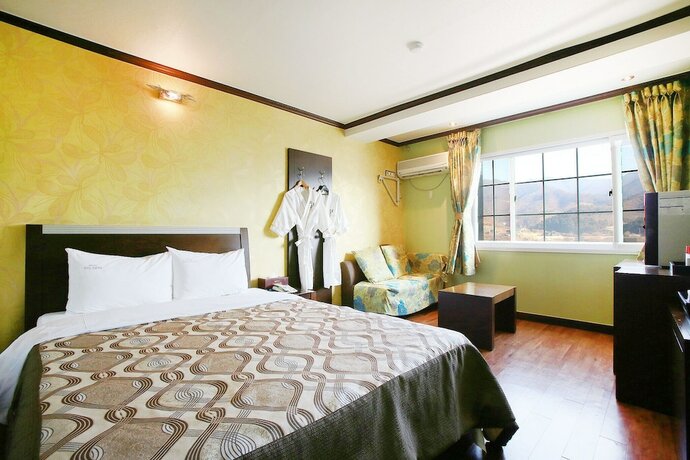 Imagen de la habitación del Hotel Namyangju Some. Foto 26