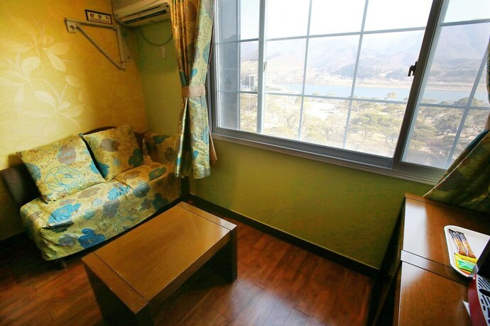 Imagen de la habitación del Hotel Namyangju Some. Foto 30