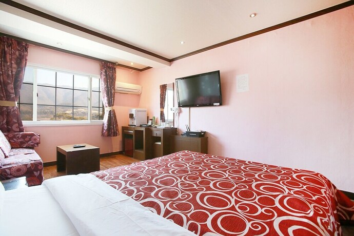 Imagen de la habitación del Hotel Namyangju Some. Foto 33