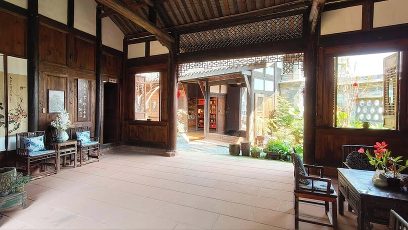 Imagen de los interiores del Hotel Nan Court - Nanyuan,Leshan. Foto 14