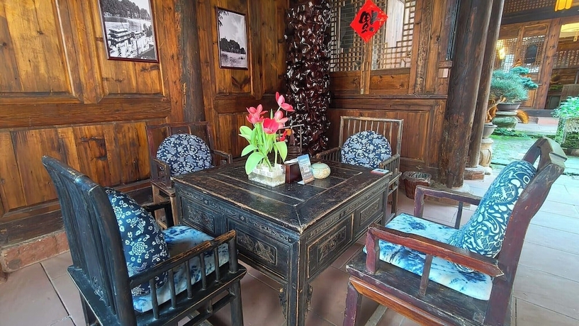 Imagen de los interiores del Hotel Nan Court - Nanyuan,Leshan. Foto 15